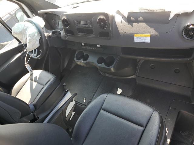 W1Y4KCHY3PT131631 - 2023 MERCEDES-BENZ SPRINTER 2500 WHITE photo 8