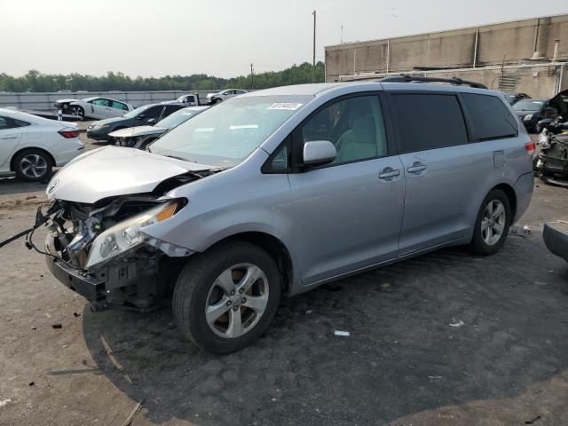 5TDKK3DC0CS194278 - 2012 TOYOTA SIENNA LE SILVER photo 1