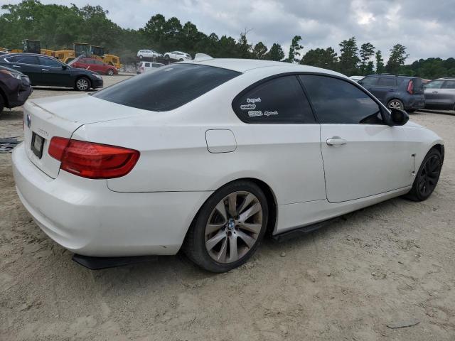 WBAKE3C55CE769908 - 2012 BMW 328 I WHITE photo 3