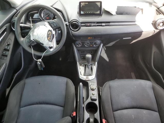 3MYDLBZV4GY146289 - 2016 TOYOTA SCION IA BLACK photo 8