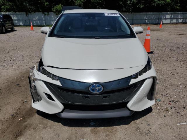 JTDKARFP9H3045608 - 2017 TOYOTA PRIUS PRIM WHITE photo 5