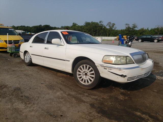 1LNHM81W15Y649139 - 2005 LINCOLN TOWN CAR SIGNATURE WHITE photo 4