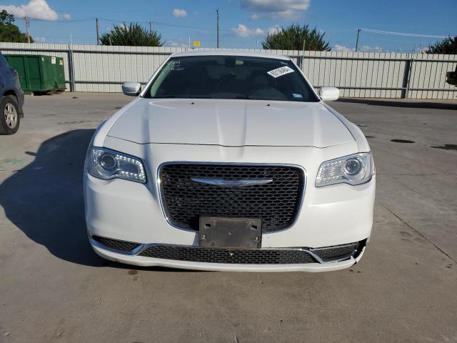 2C3CCAAG0GH321035 - 2016 CHRYSLER 300 LIMITED WHITE photo 5