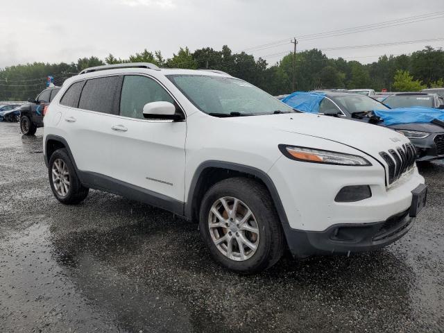 1C4PJMCS7HW501086 - 2017 JEEP CHEROKEE LATITUDE WHITE photo 4