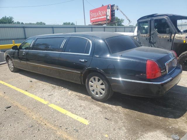 1L1FM88W85Y611146 - 2005 LINCOLN TOWN CAR EXECUTIVE Schwarz Foto 2