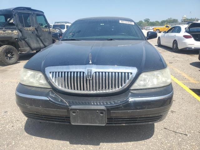 1L1FM88W85Y611146 - 2005 LINCOLN TOWN CAR EXECUTIVE Schwarz Foto 5
