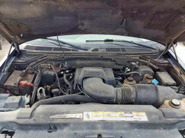 1FMRU15L92LA87334 - 2002 FORD EXPEDITION XLT  photo 7