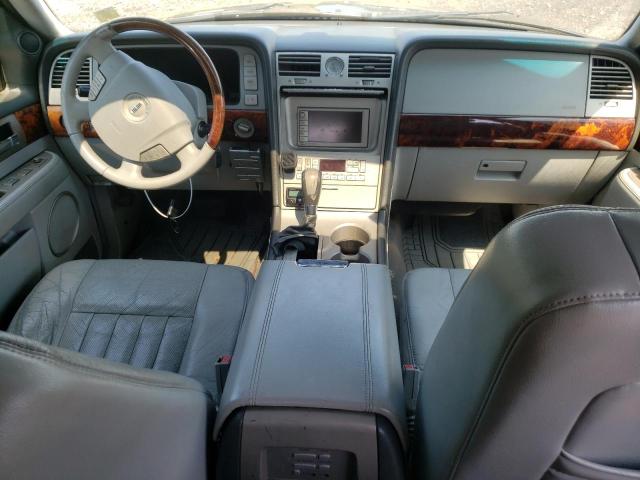 5LMFU28R34LJ00216 - 2004 LINCOLN NAVIGATOR 黑色 照片 8