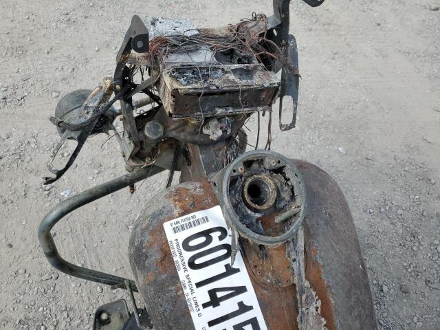 1HD1FC4167Y610485 - 2007 HARLEY-DAVIDSON FLHTCUI 烧焦的 照片 7