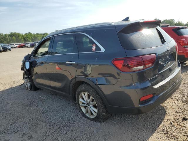 5XYPGDA30KG525700 - 2019 KIA SORENTO L GRAY photo 2