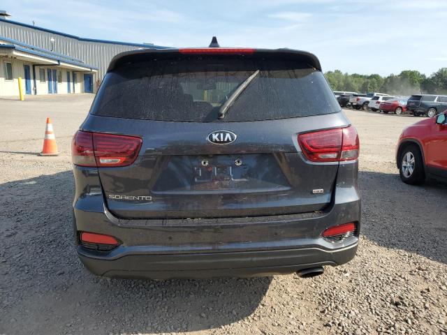 5XYPGDA30KG525700 - 2019 KIA SORENTO L GRAY photo 6