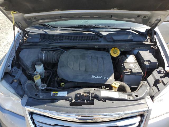 2C4RC1CG3DR808528 - 2013 CHRYSLER TOWN & COU TOURING L SILVER photo 12