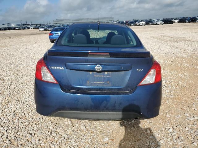 3N1CN7AP7JL862657 - 2018 NISSAN VERSA S BLUE photo 6