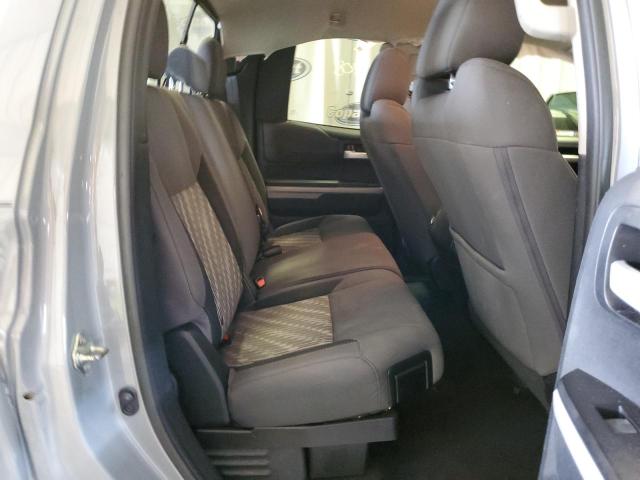 5TFRM5F14KX140894 - 2019 TOYOTA TUNDRA DOUBLE CAB SR/SR5 GRAY photo 6