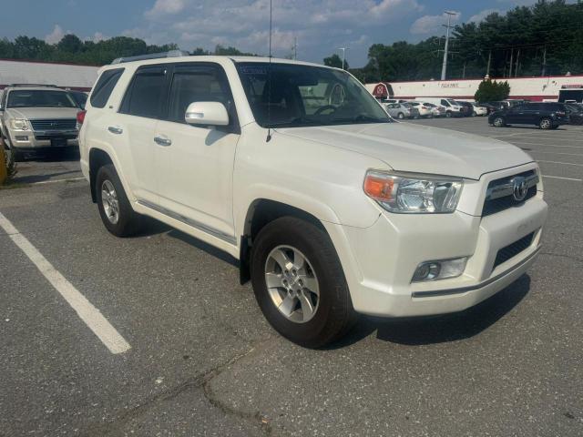 JTEBU5JR3D5130804 - 2013 TOYOTA 4RUNNER SR5 WHITE photo 1