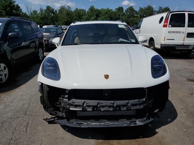 WP1AA2A5XPLB05711 - 2023 PORSCHE MACAN BASE WHITE photo 5