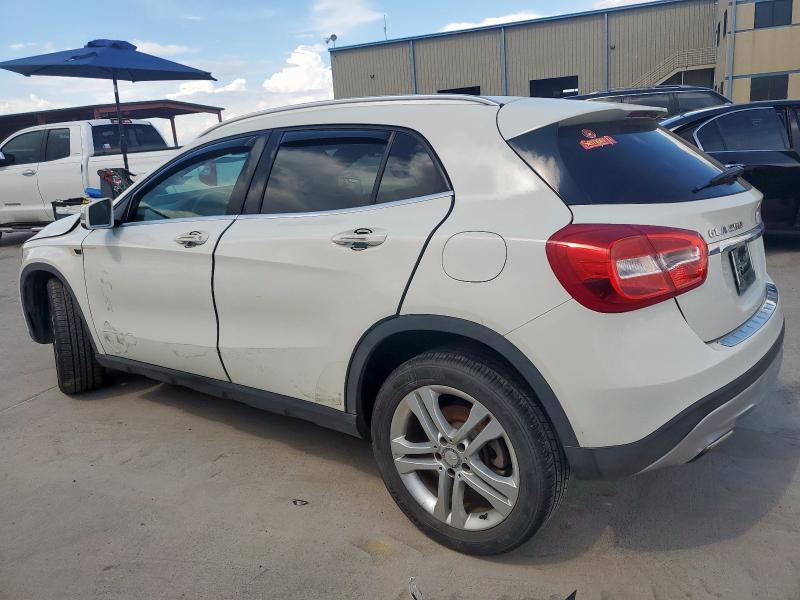 WDCTG4EB7HJ358092 - 2017 MERCEDES-BENZ GLA 250 Белый фото 2
