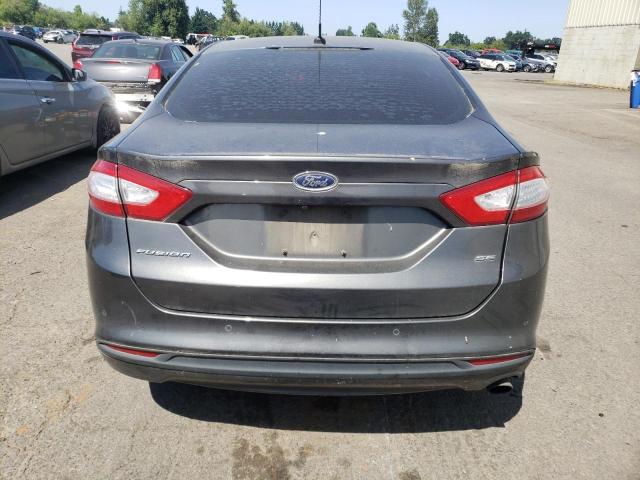 3FA6P0H71GR306051 - 2016 FORD FUSION SE 灰色 照片 6