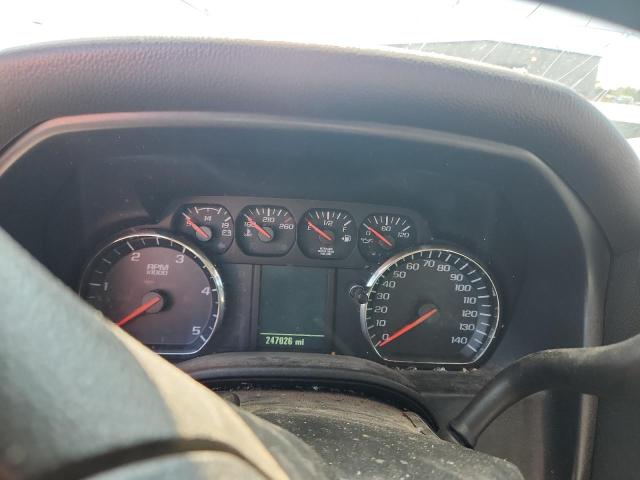 1GC1CUEY2HF216281 - 2017 CHEVROLET SILVERADO C2500 HEAVY DUTY WHITE photo 9