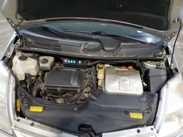 JTDKB20U957013376 - 2005 TOYOTA PRIUS SILVER photo 11