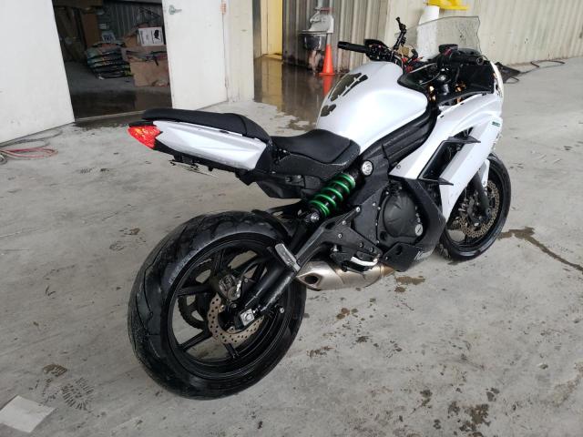 JKAEXEE13FDA19687 - 2015 KAWASAKI EX650 E WHITE photo 4