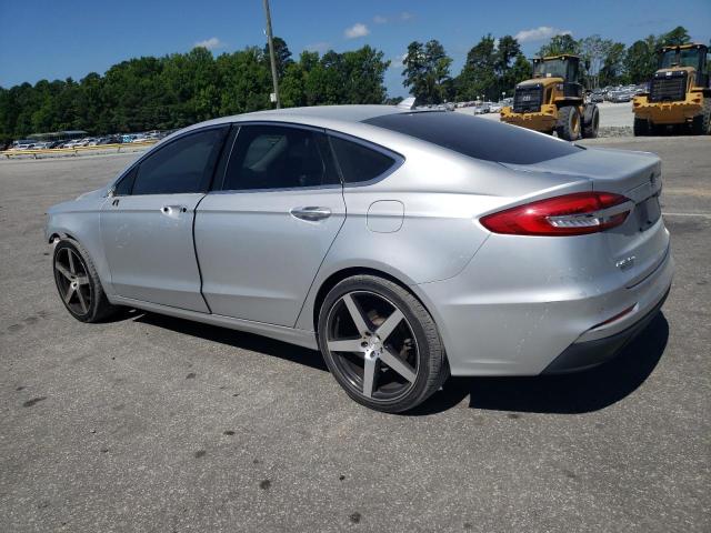 3FA6P0CD1KR118121 - 2019 FORD FUSION SEL SILVER photo 2