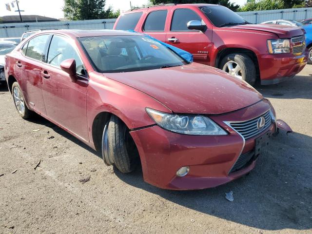 JTHBW1GGXD2012746 - 2013 LEXUS ES 300H RED photo 4