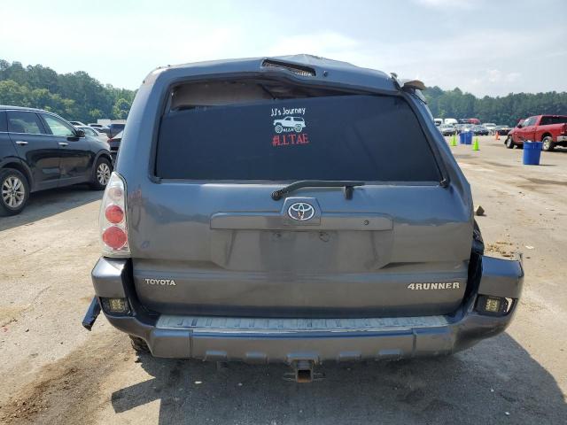JTEZU14R250057989 - 2005 TOYOTA 4RUNNER SR5 GRAY photo 6