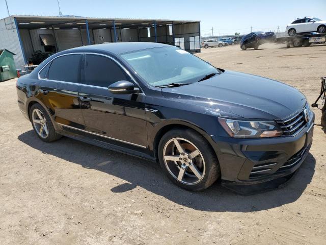 1VWDT7A3XHC058022 - 2017 VOLKSWAGEN PASSAT R-LINE Schwarz Foto 4