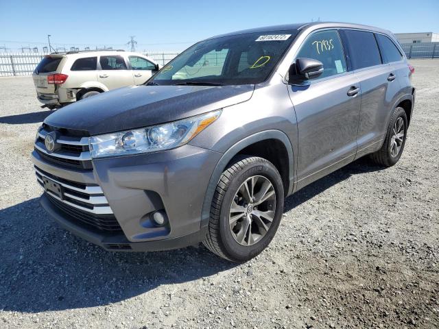 5TDZZRFH2JS285409 - 2018 TOYOTA HIGHLANDER LE GRAY photo 2