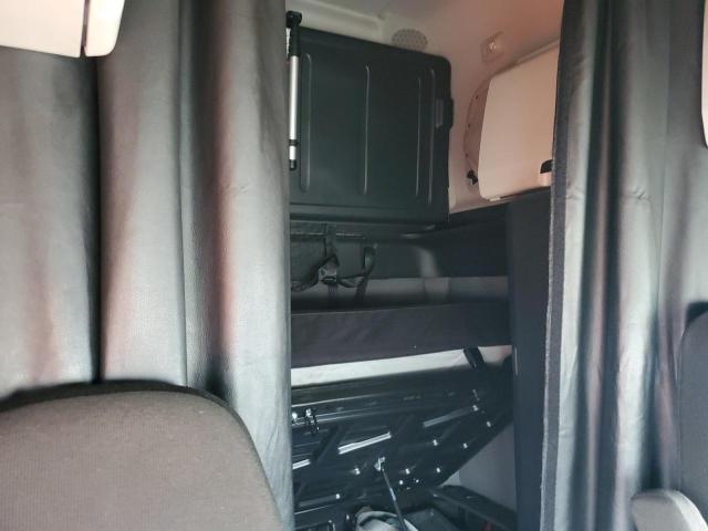 3AKJHHDR4NSNM6629 - 2022 FREIGHTLINER CASCADIA 126 WHITE photo 6