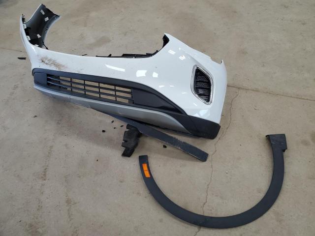 LRBAZLR42ND071345 - 2022 BUICK ENVISION PREFERRED WHITE photo 13