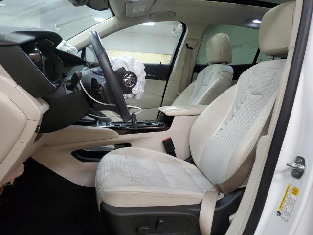 LRBAZLR42ND071345 - 2022 BUICK ENVISION PREFERRED WHITE photo 7