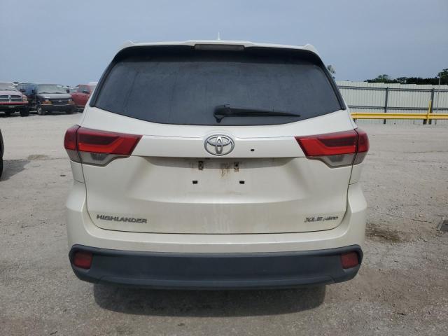 5TDJZRFH5JS549428 - 2018 TOYOTA HIGHLANDER SE 白色 照片 6