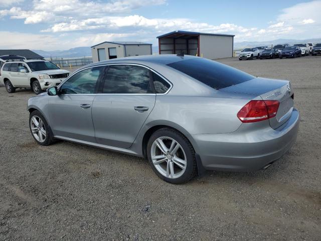 1VWBN7A39DC101650 - 2013 VOLKSWAGEN PASSAT SE SILVER photo 2
