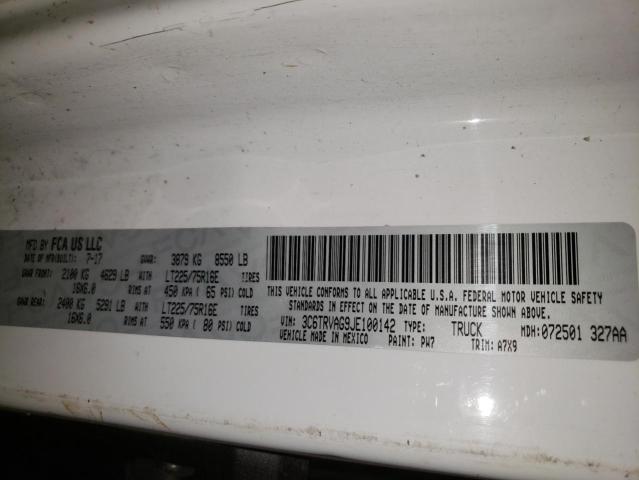 3C6TRVAG9JE100142 - 2018 RAM PROMASTER 1500 STANDARD WHITE photo 13