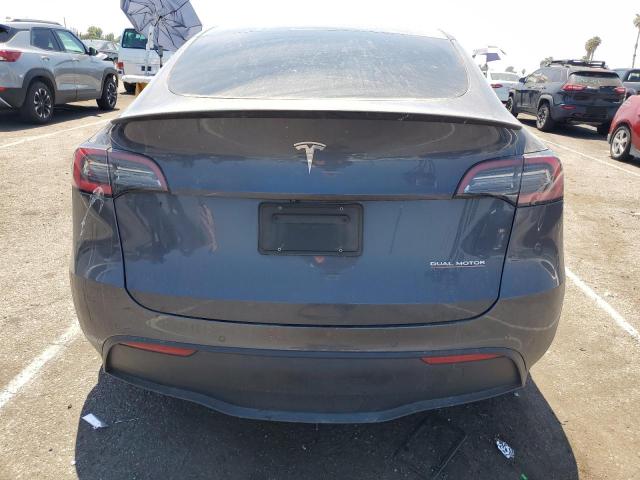 7SAYGDEF4NF381639 - 2022 TESLA MODEL Y GRAY photo 6