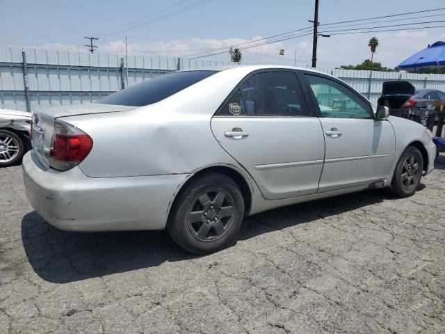 4T1BE32K25U029862 - 2005 TOYOTA CAMRY LE SILVER photo 3