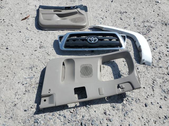 5TETU62N17Z442244 - 2007 TOYOTA TACOMA PRERUNNER ACCESS CAB WHITE photo 12