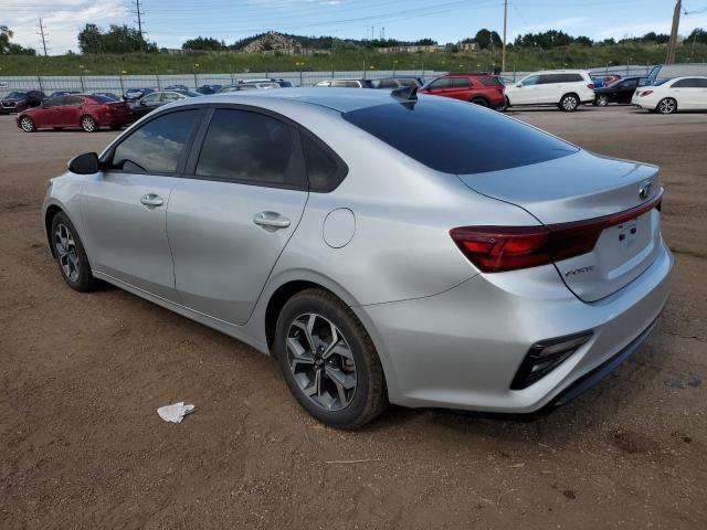 3KPF24AD9KE083774 - 2019 KIA FORTE FE SILVER photo 2