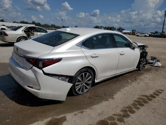 58ABZ1B15KU019783 - 2019 LEXUS ES 350 WHITE photo 3