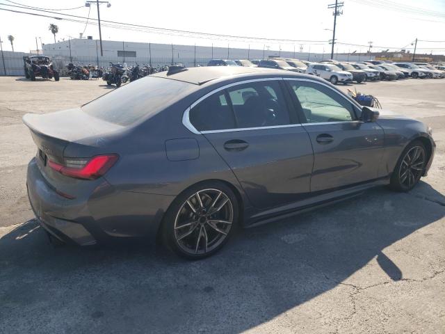3MW5U7J05L8B41428 - 2020 BMW M340I GRAY photo 3