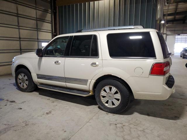 5LMFU28538LJ11848 - 2008 LINCOLN NAVIGATOR WHITE photo 2