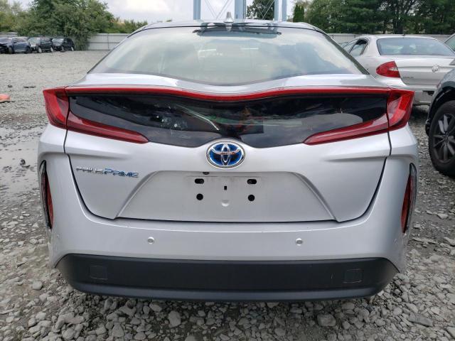 JTDKARFP0H3053144 - 2017 TOYOTA PRIUS PRIM 银色 照片 6