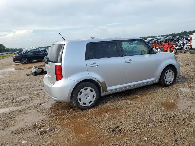 JTLKE50E681031587 - 2008 TOYOTA SCION XB SILVER photo 3