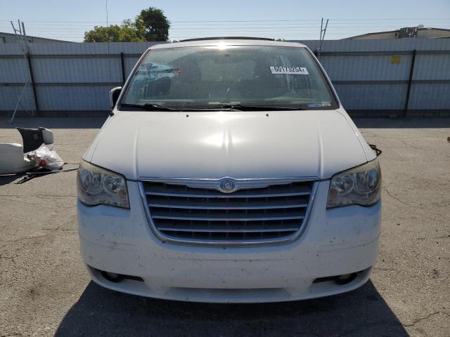 2A4RR5D12AR352544 - 2010 CHRYSLER TOWN & COU TOURING WHITE photo 9