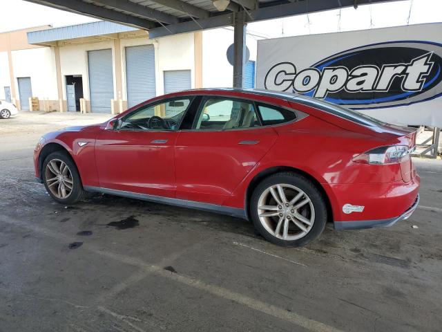5YJSA1DN9DFP09597 - 2013 TESLA MODEL S RED photo 2