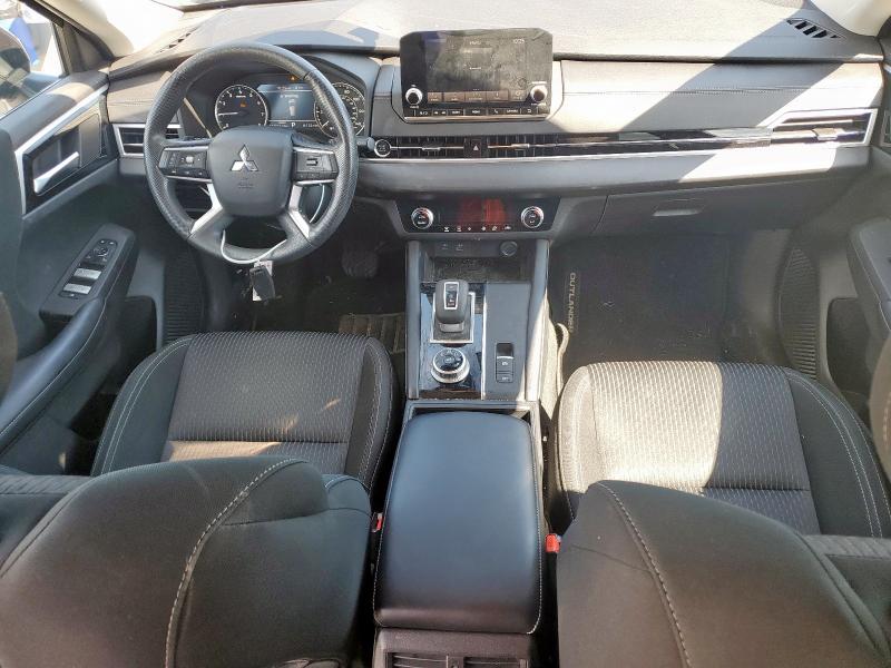 JA4J3TA85NZ015303 - 2022 MITSUBISHI OUTLANDER ES შავი ფოტო 8