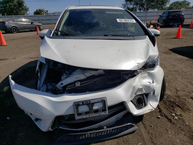 3HGGK5H86FM725173 - 2015 HONDA FIT EX WHITE photo 5