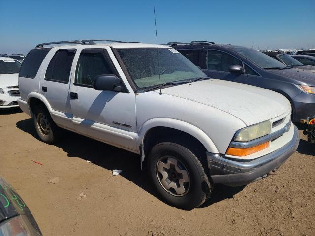 1GNDT13X94K133140 - 2004 CHEVROLET BLAZER WHITE photo 4